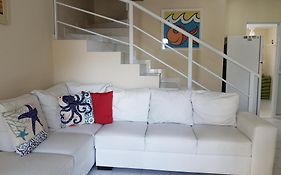 Ótima casa em Penha SC Beto Carrero ideal para famílias